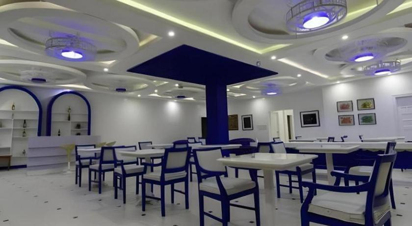 Vitalis White Sands Vigan Bagian luar foto