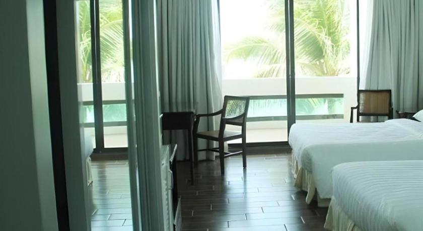 Vitalis White Sands Vigan Bagian luar foto