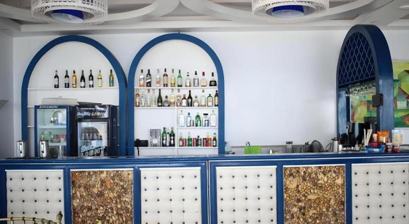 Vitalis White Sands Vigan Bagian luar foto