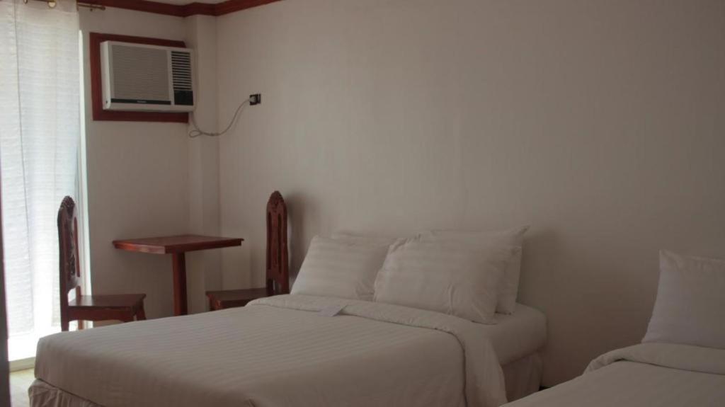 Vitalis White Sands Vigan Bagian luar foto